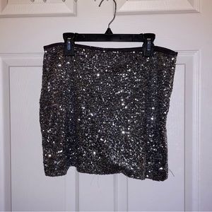 Express sequin skirt